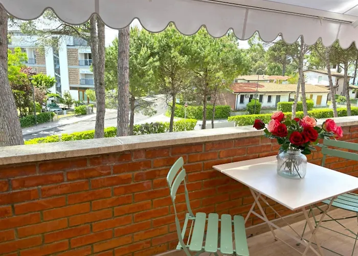 Comfy With Balcony *