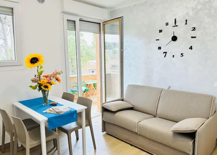 Comfy With Balcony Appartamento *